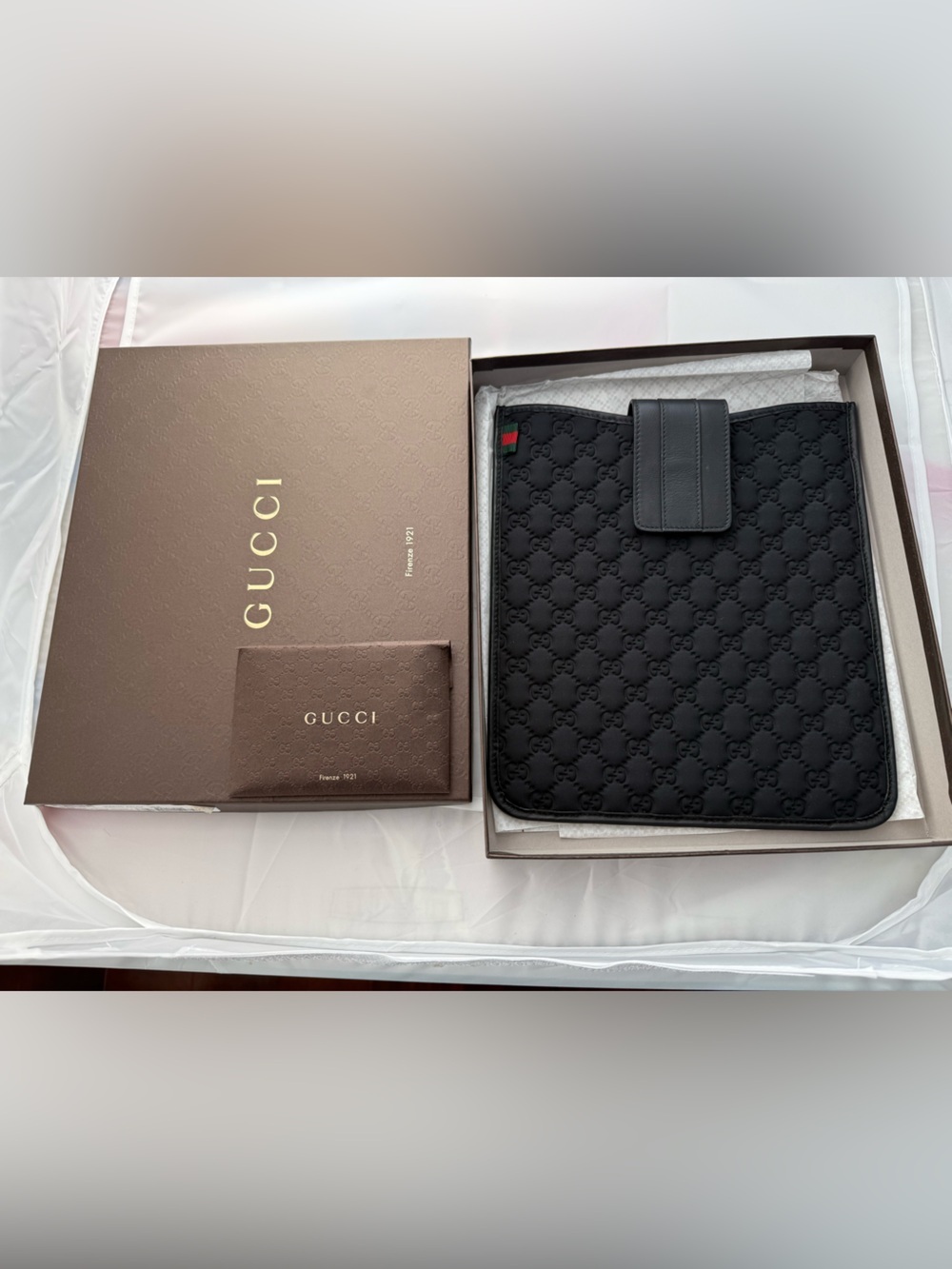 Vintage Gucci Logo Neoprene IPad Case Black